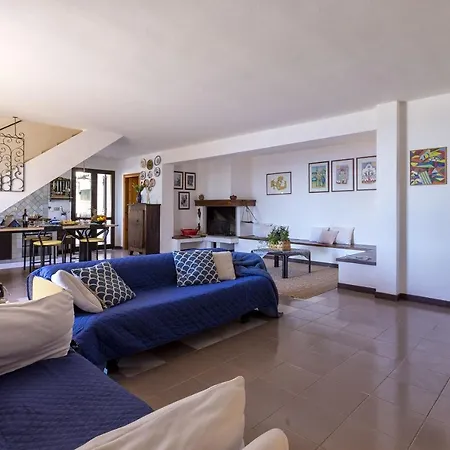 Villa Villa Joie De Vivre Alghero Large Villa With Pool And Large Bright Interiors