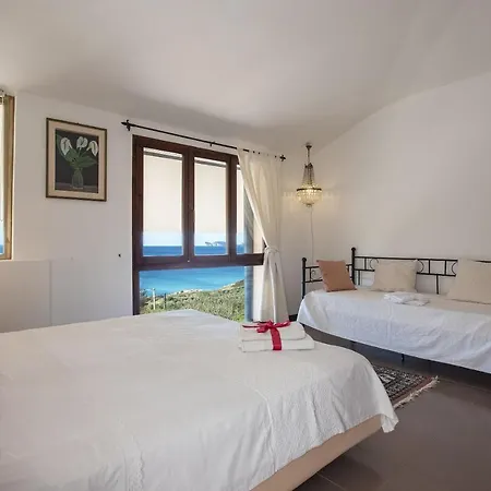 Villa Joie De Vivre Alghero Large Villa With Pool And Large Bright Interiors Alghero