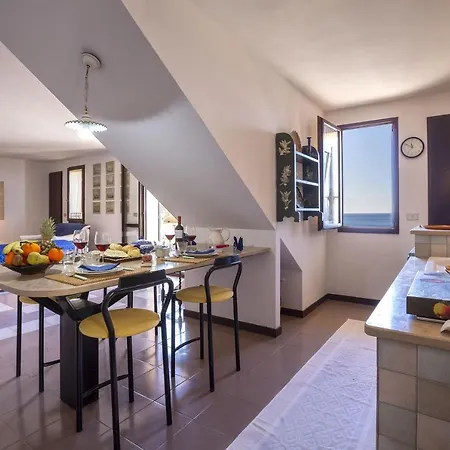Villa Joie De Vivre Alghero Large Villa With Pool And Large Bright Interiors Villa